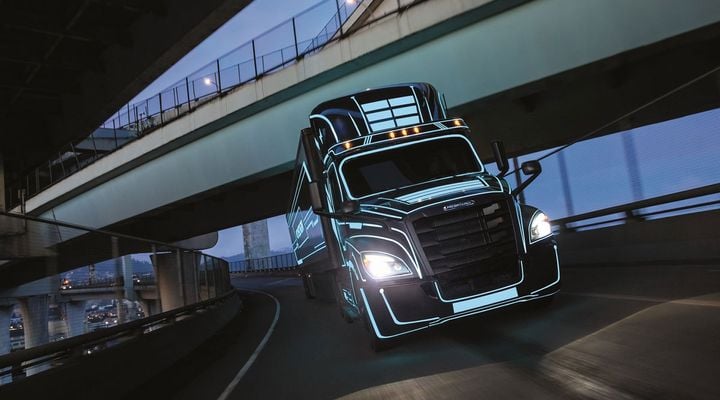 Daimler Truck North America already has the battery-electric Freightliner eCascadia in...