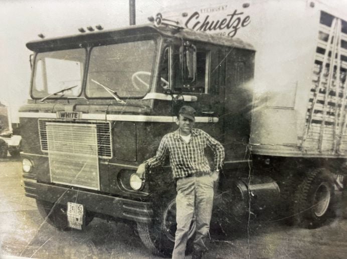 Leonard Schuetze in about 1960 with his White 7000 and Kentucky trailer.