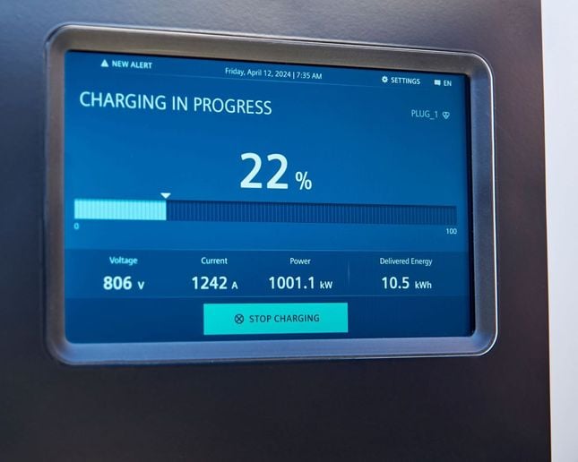 Simens 1 megawatt charging system.