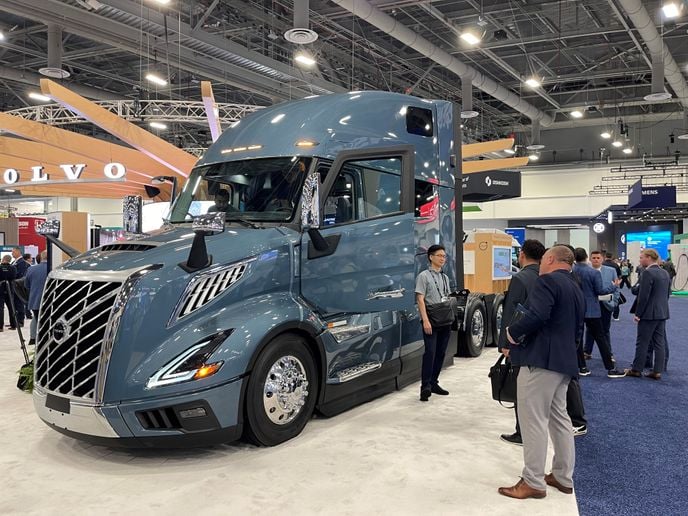 A Volvo VNL tractor at ACT Expo 2024.