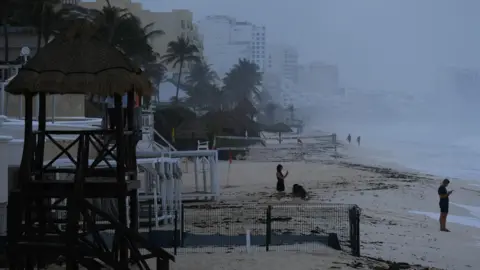 Reuters Closed tourist beach in Cancun