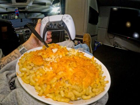 Cooking Mac & Cheese inside of My Truck *southern style*