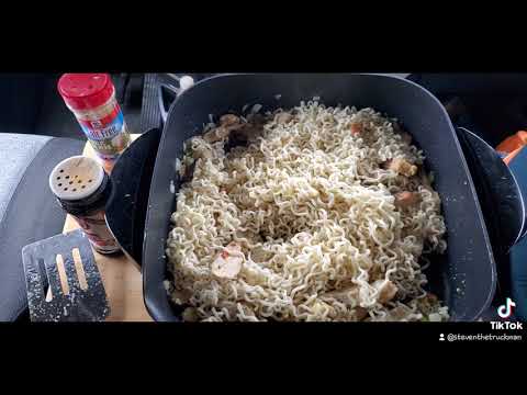 Cooking in the Truck.. Trucker lo mein using Ramen noodles