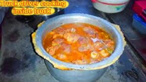 Food preparation in Kuwait |Driver Life Style |Truck driver cooking inside truck |Ma Driver Life