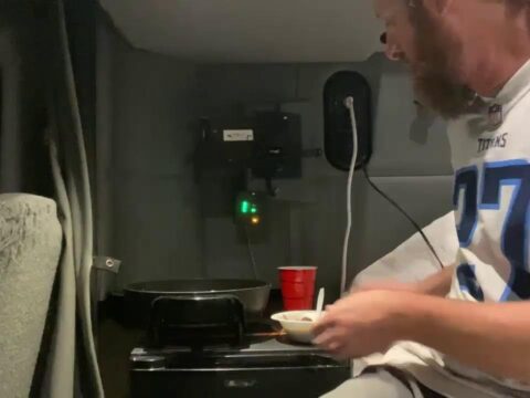 Freedom Convoy Trucker Life: Cooking my healthy meal in the truck 2/20/22