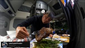 I’m Filipino trucker in USA. This is how I make my meal in my semi truck Ep.10