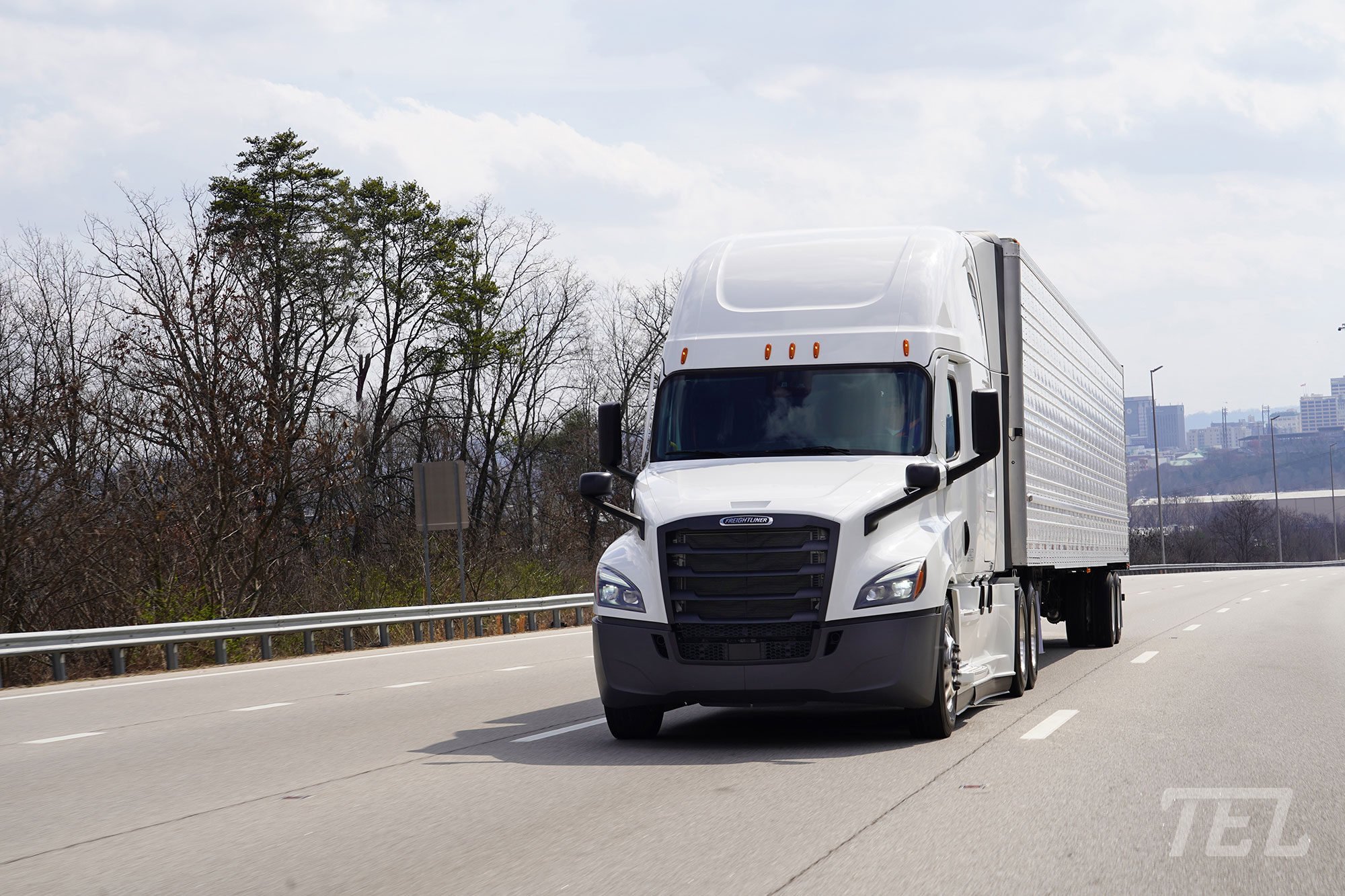 TEL-Fleet-Truck-On-Road