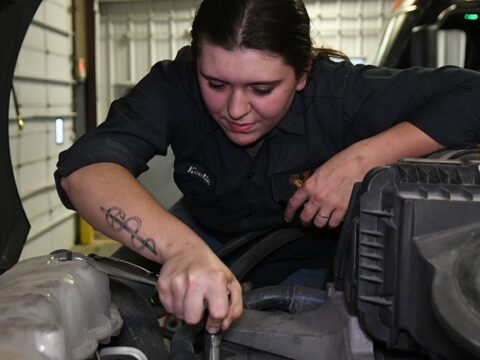 Keelie Boyer technician 1200x628.jpg